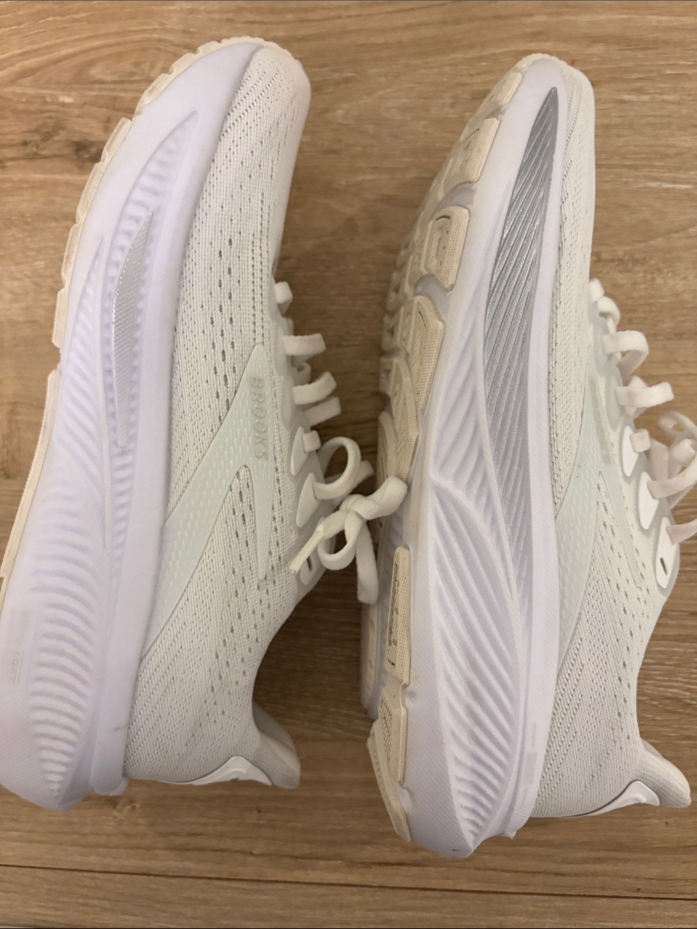 Brooks Neutral White Women's Athletic Sneakers - Lightweight Comfort - Picture 7 of 7